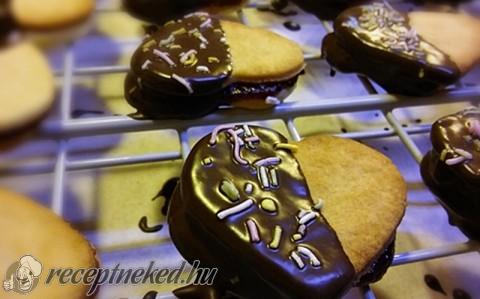 Hosszan friss linzer