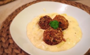 Mozzarellás pulykagolyók