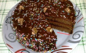 Csokis-lekváros mikrós torta