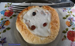 Túrós zsemle