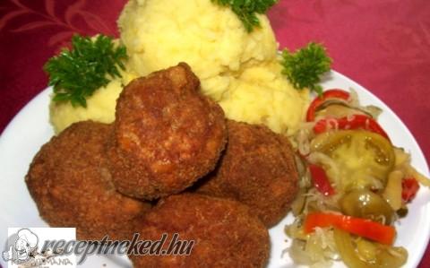 Fasírt pogácsa marhahúsból, burgonyapürével