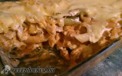 Csirkemelles rakott penne