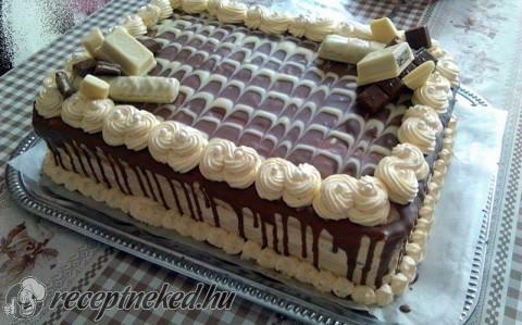 Tejkaramellkrémes torta