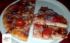 Gyors házi pizza