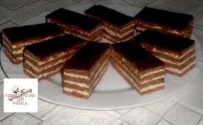 Kakaós mézeskrémes kókuszos krémmel