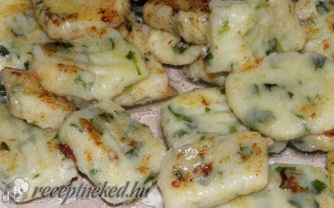 Medvehagymás gnocchi