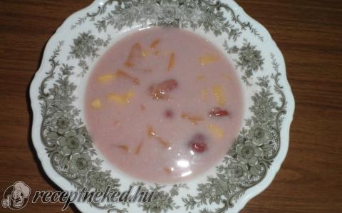 Gyümölcsleves