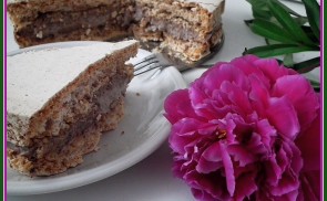 Mogyorós csók-torta