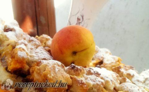 Sárgabarackos morzsás pite