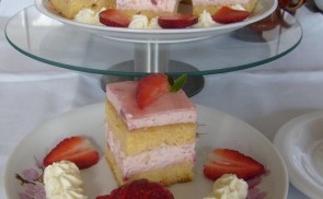 Epres -mascarponés, tejszínes szelet