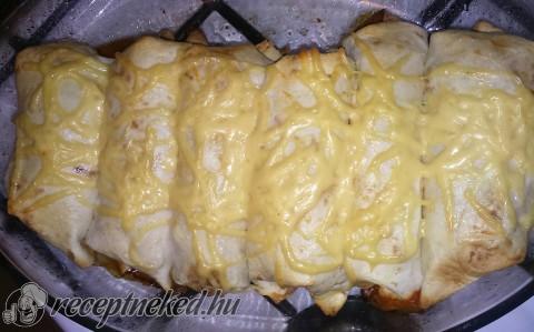 Csirkés Enchilada MadMex módra