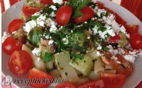 Zöldséges-juhtúrós penne