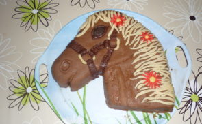 Hatlapos lovas torta