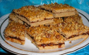 Töpörtyűs linzer