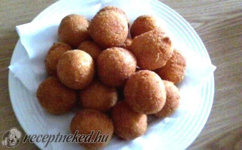 Sajtgolyó