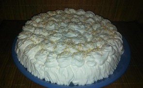 Ünnepi habos torta