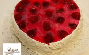 Eperkrémes torta
