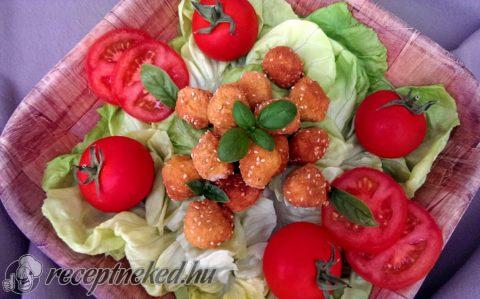 Rántott szezámmagos mozzarellagolyók