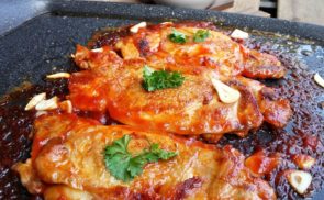 BBQ vasalt csirkecomb