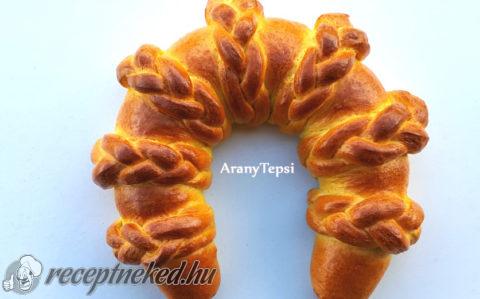 Fonatos kakaós patkó kalács