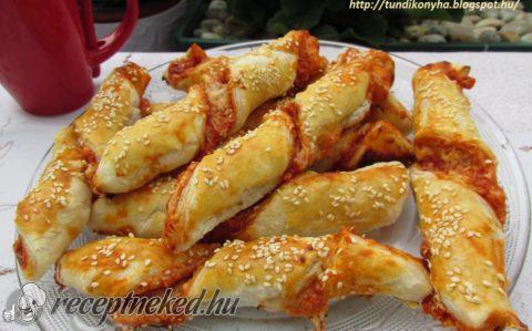 Pizzás csavart