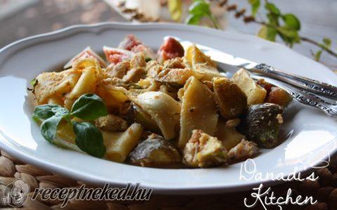 Zöldfűszeres-fügés tészta csirkével