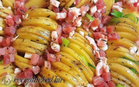 Fűszeres baconos sült burgonya