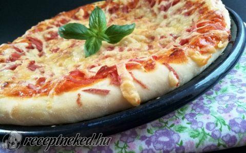 Egyszerű párizsis pizza