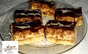 Dióhabos kávésszelet