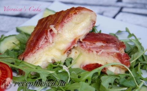 Baconos sajtos melegszendvics