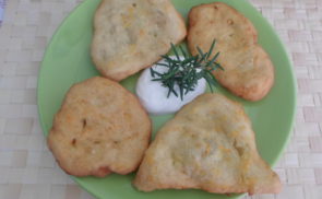 Zabpelyhes-sárgarépás lángos