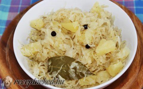 Ananászos savanyú káposzta