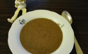 Aszaltszilva krémleves