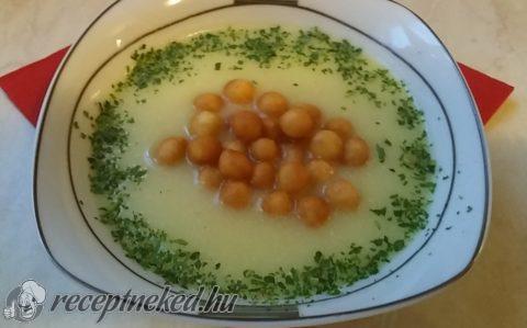 Zellerkrémleves