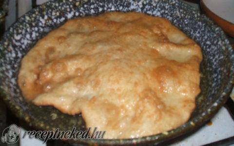 Kefíres lángos