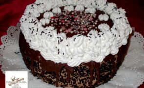 Tejszínes csokoládétorta