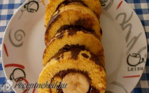 Nutellás-banános piskótatekercs