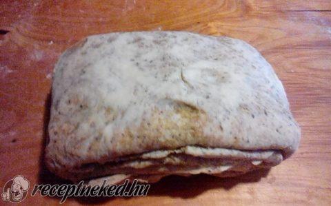 Hajtogatott tepertős pogácsa