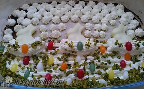Gesztenyés tiramisu (húsvétra hangolva)