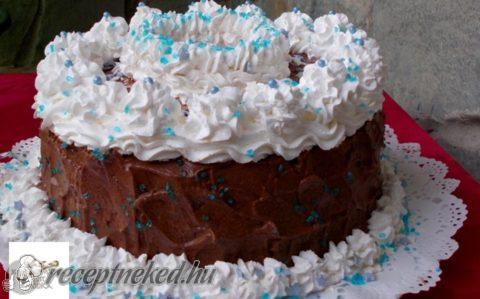 Tejszínes csokoládé torta