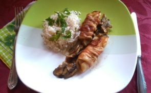 Boros-gombás, baconbe tekert csirkemell