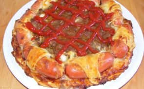 Kolbászos hamburger pite
