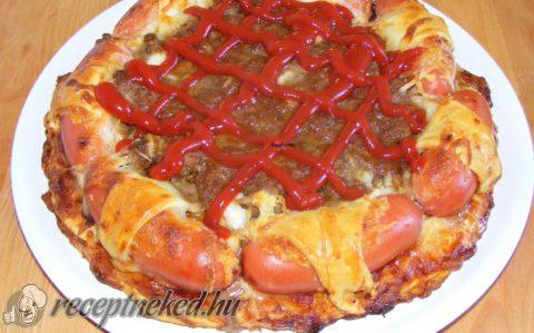 Kolbászos hamburger pite