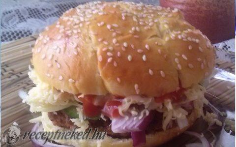 Hamburger házilag