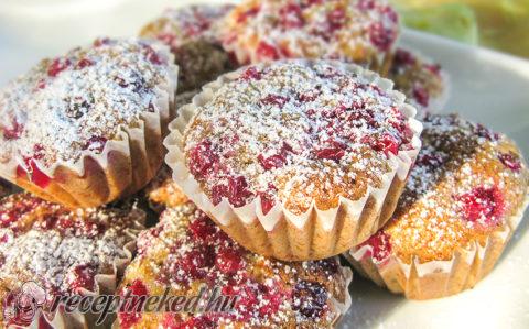 Ribizlis muffin