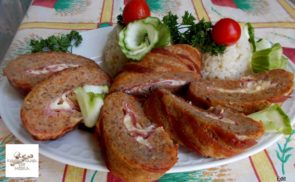 Baconbe tekert, töltött fasírt
