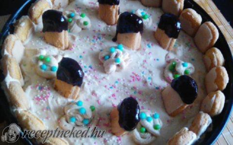 Túrós jegeskávétorta