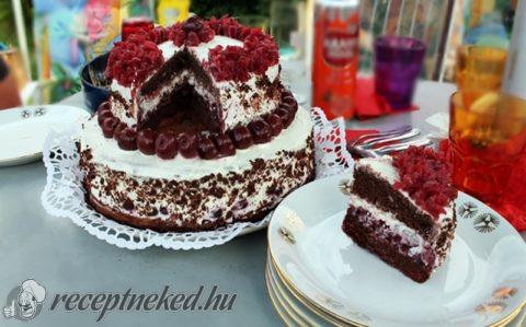 Feketeerdő emeletes torta