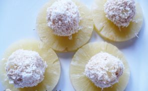 Pina colada kókuszgolyó