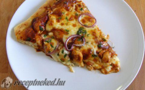 BBQ csirkés pizza